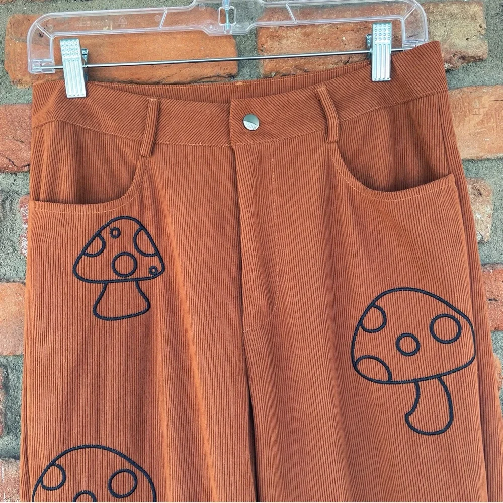 Fairy Grunge Embroidered Mushroom Lightweight Pants Size Medium - Picture 4 of 11